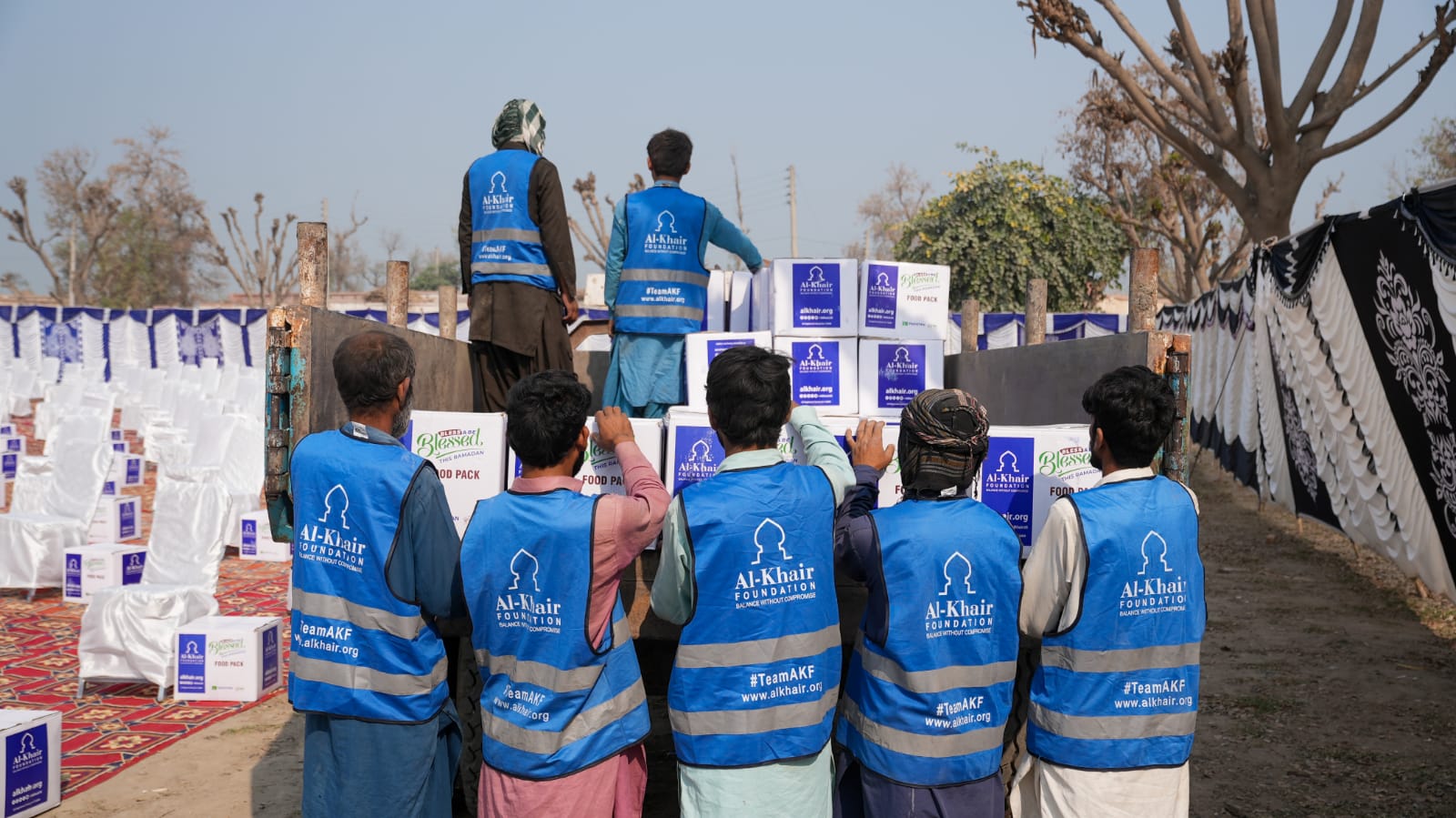 When Goodness Arrives with Ramadan: Human Stories Behind Food Parcels in Pakistan