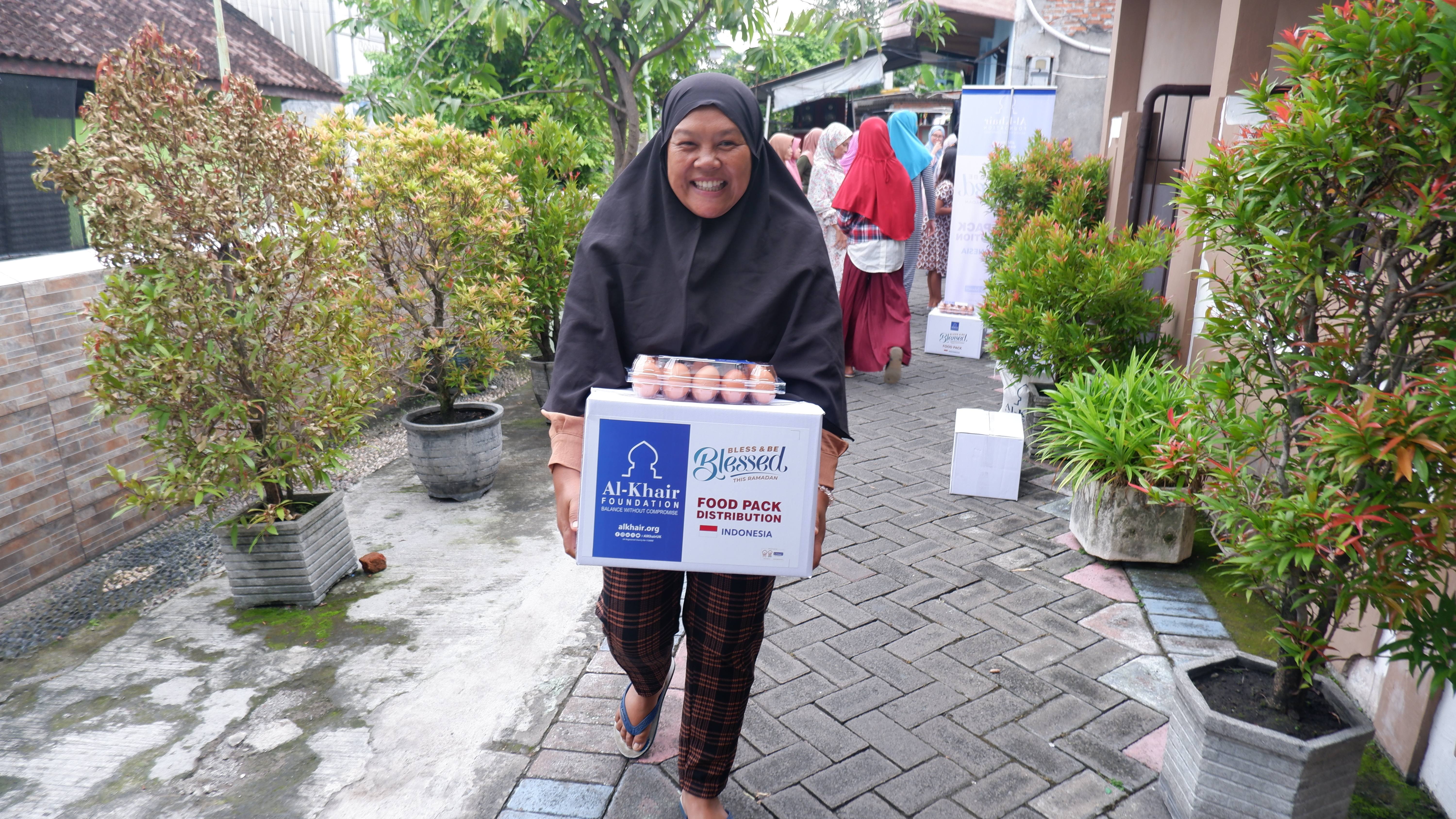 Ramadan Spreads Joy Across Asia: Al-Khair Food Parcels Reach Sri Lanka and Indonesia